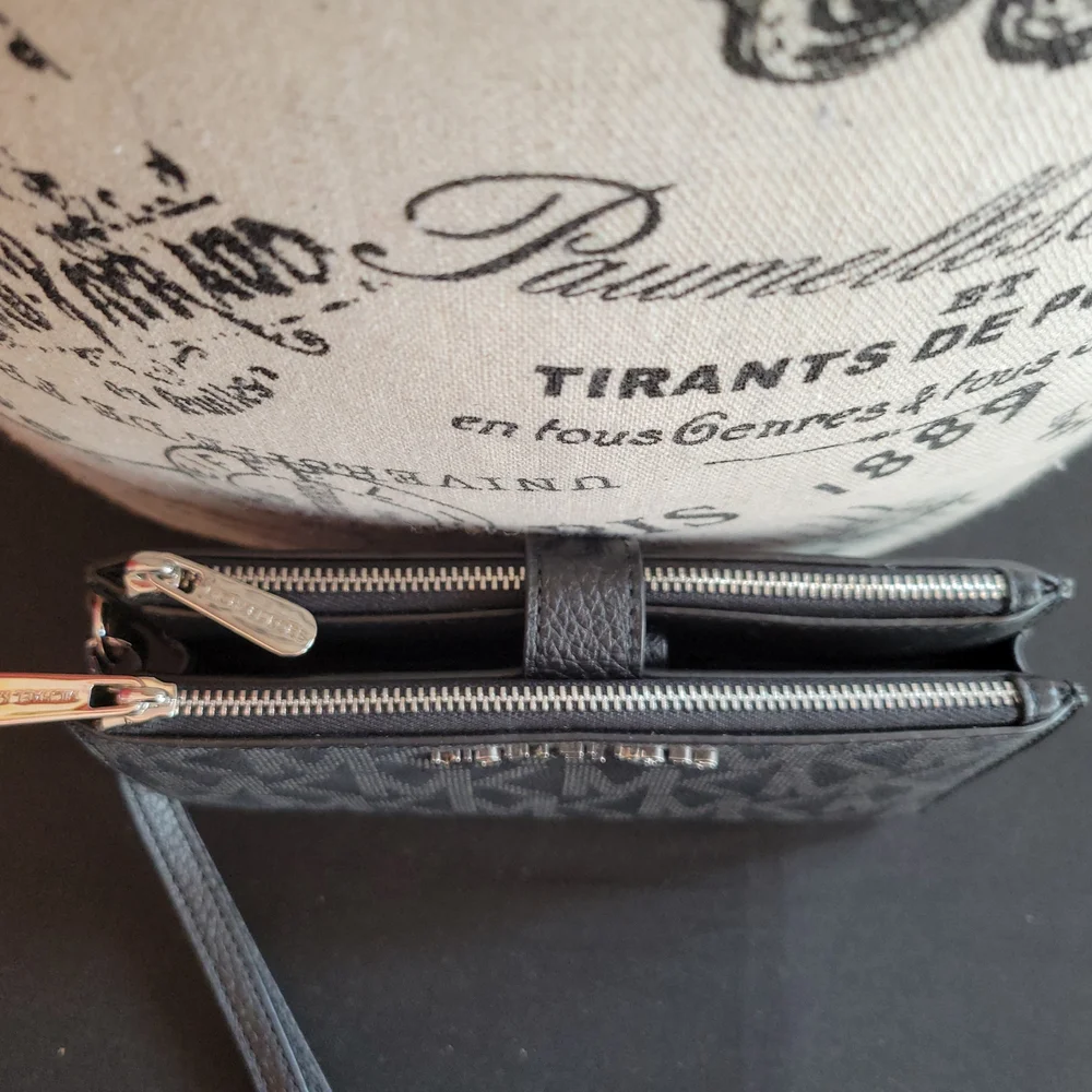 Michael Kors Black Wristlet Wallet - Picture 3 of 5